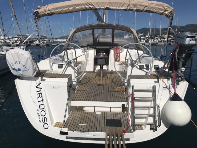 Book yachts online - sailboat - Dufour 445 Grand Large - Virtuoso - rent