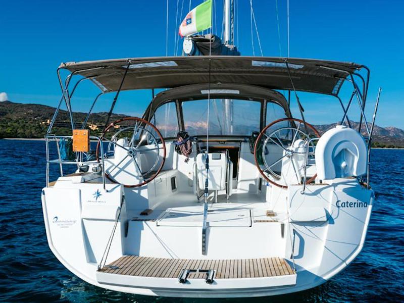 Book yachts online - sailboat - Sun Odyssey 509 - Caterina - rent