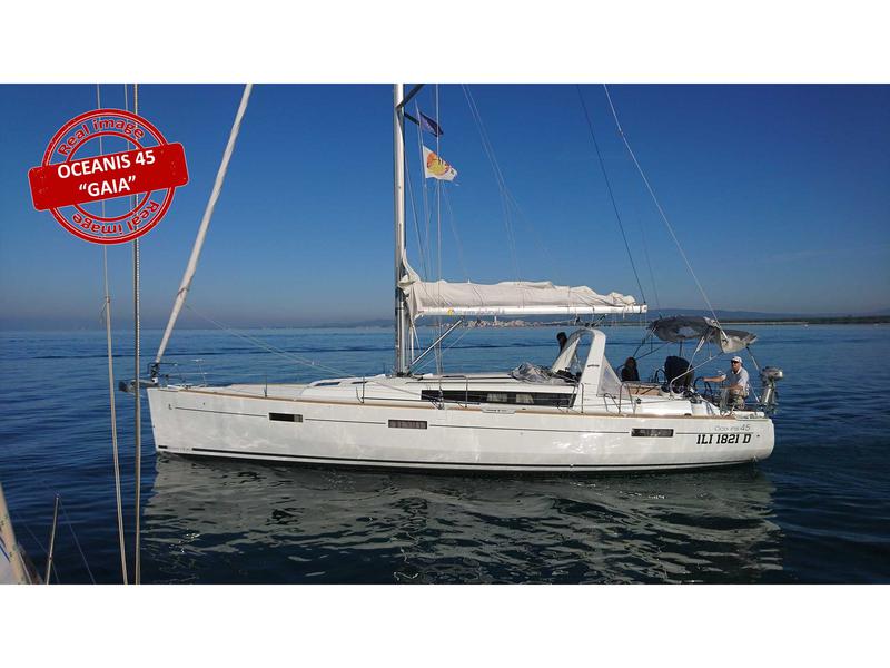 Book yachts online - sailboat - Oceanis 45 - Gaia - Solar Panel - rent