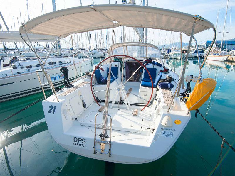 Book yachts online - sailboat - Beneteau First 35 - NIKE - rent