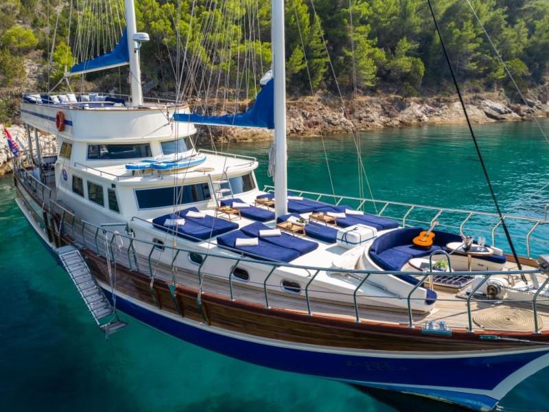 Book yachts online - other - Gulet - Saint Luca - rent