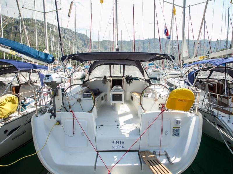 Book yachts online - sailboat - Cyclades 50.5 - PINTA - rent