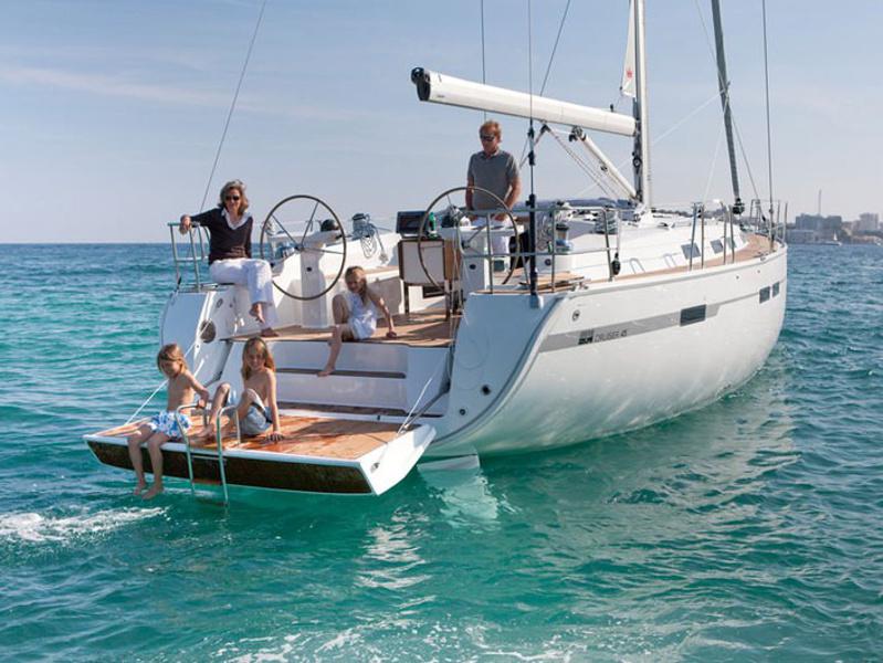 Book yachts online - sailboat - Bavaria C45/3 cab - PRES- 456-20-G - rent