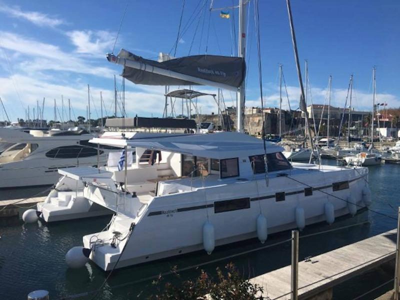 Book yachts online - catamaran - Nautitech 46 Fly A/C &amp; GEN &amp; WM - AQUAHOLIC - rent