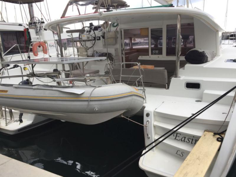 Book yachts online - catamaran - Lagoon 400 S2 - Easir - rent