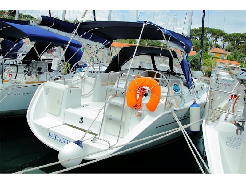 Book yachts online - sailboat - Cyclades 39 - Bleu Note - rent