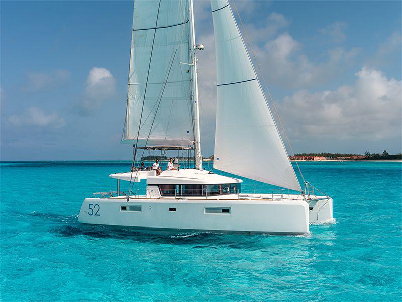 Book yachts online - catamaran - Lagoon 52F (5 cab) - GiGiGu (A/C, WM, Generator, Inverter) - rent