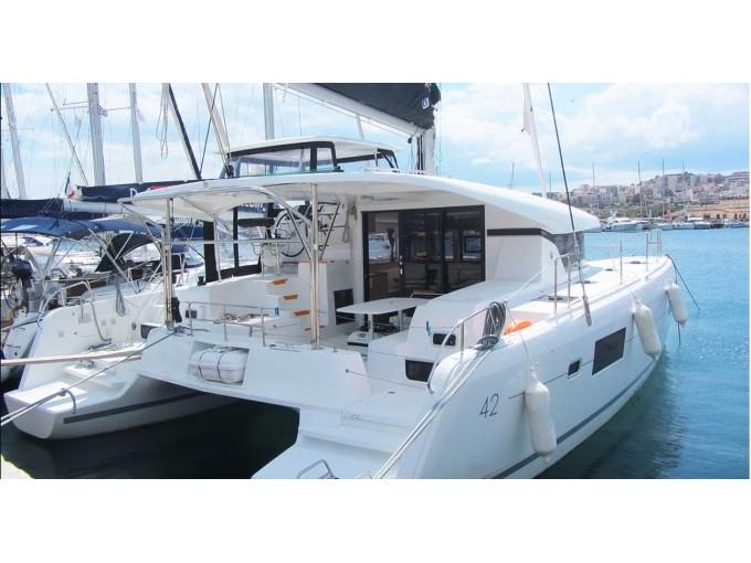 Book yachts online - catamaran - Lagoon 42 - hanselli - rent
