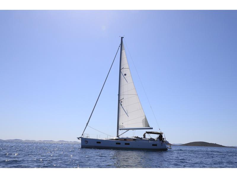 Book yachts online - sailboat - Jeanneau 54 - Il Gatto - rent