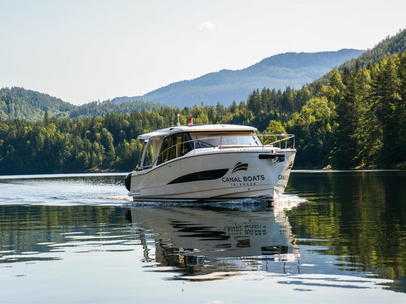 Book yachts online - motorboat - Greenline 39 - Porsgrunn - rent