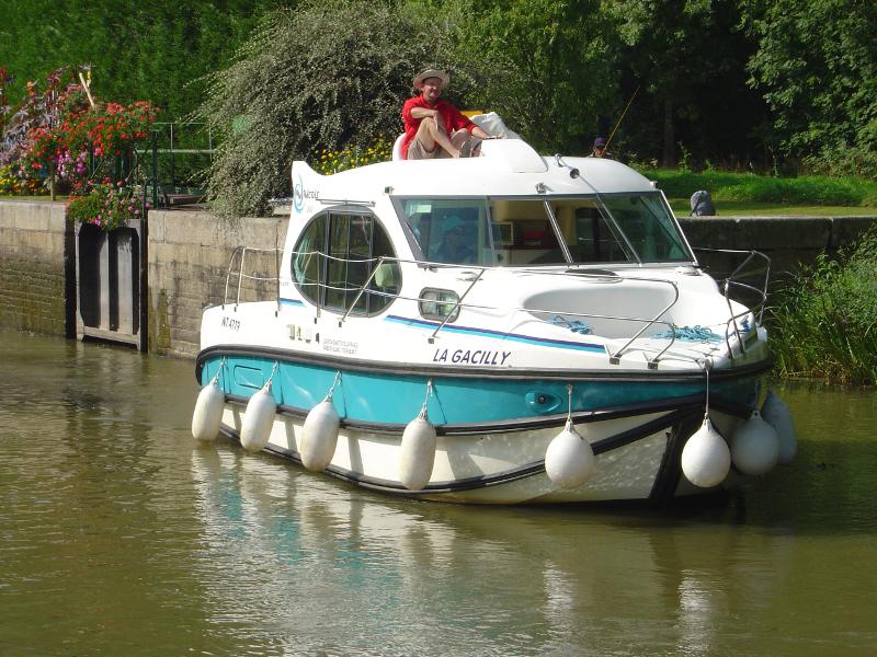 Book yachts online - motorboat - Estivale Duo - ROMANTICA - rent