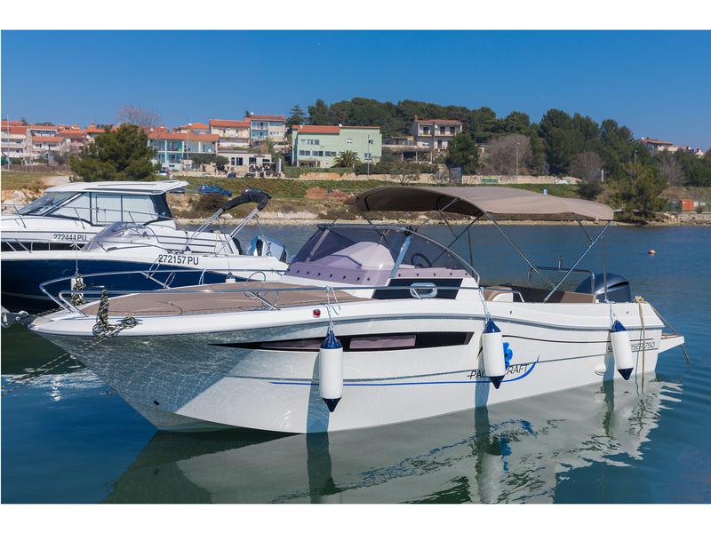 Book yachts online - motorboat - Pacific Craft 750 Sun Cruiser - no name - rent