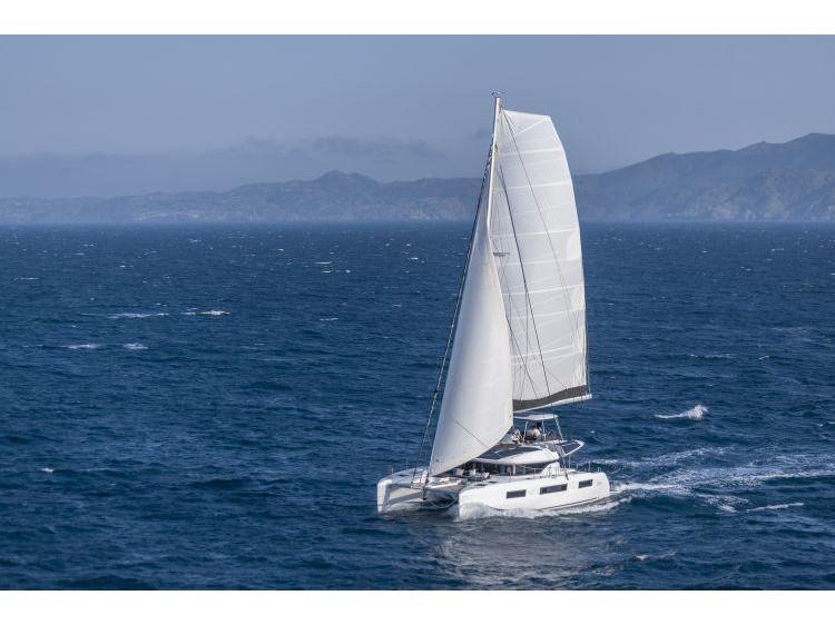 Book yachts online - catamaran - Lagoon 51 - Nordvær - rent