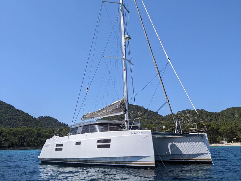 Book yachts online - catamaran - Nautitech 40 Open - Orion - rent