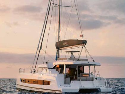 Book yachts online - catamaran - Bali CatSpace - Vichi - rent