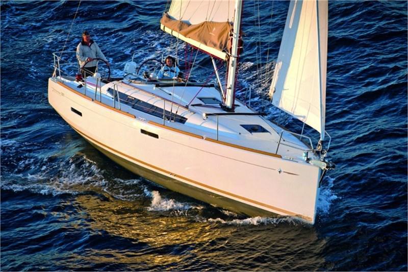 Book yachts online - False - Sun Odyssey 389 (3Cab) - Ace of Spades - rent
