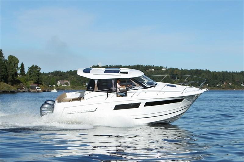 Book yachts online - False - Merry Fisher 855 - Dobrila - rent