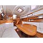 Book yachts online - sailboat - Bavaria 37 Cruiser - Mateja - rent