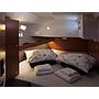 Book yachts online - sailboat - Bavaria Cruiser 46 - Adria Kristina - rent