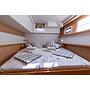 Book yachts online - catamaran - Lagoon 450 (2014) equipped with generator, A/C (saloon) - MUSTRA I - rent