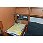 Book yachts online - sailboat - Bavaria Cruiser 33 - Ami   - rent