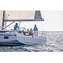 Book yachts online - sailboat - Bavaria C42 - SeaTime - rent