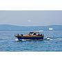 Book yachts online - motorboat - Leut - Vagabundo - rent