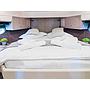 Book yachts online - motorboat - Sessa Fly 42 - Jupika II - rent